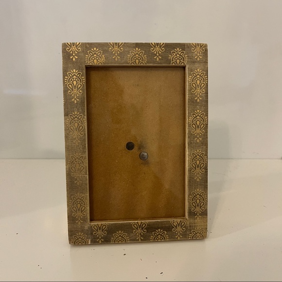 Opalhouse Accents Opalhouse Gold And Wood 4x6 Picture Frame Poshmark